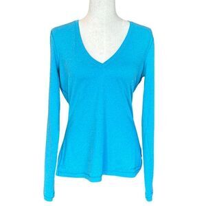 Under Armour Women's Long Sleeve HeatGear V-Neck Top Blue Size Large
